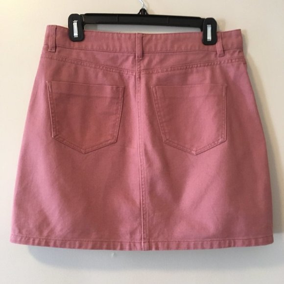 CLOSET CLEAR OUT SALE - Denim mini skirt - pink! - Picture 2 of 9